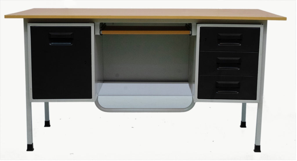 Steel Table With Two Sides Storage SST 4
